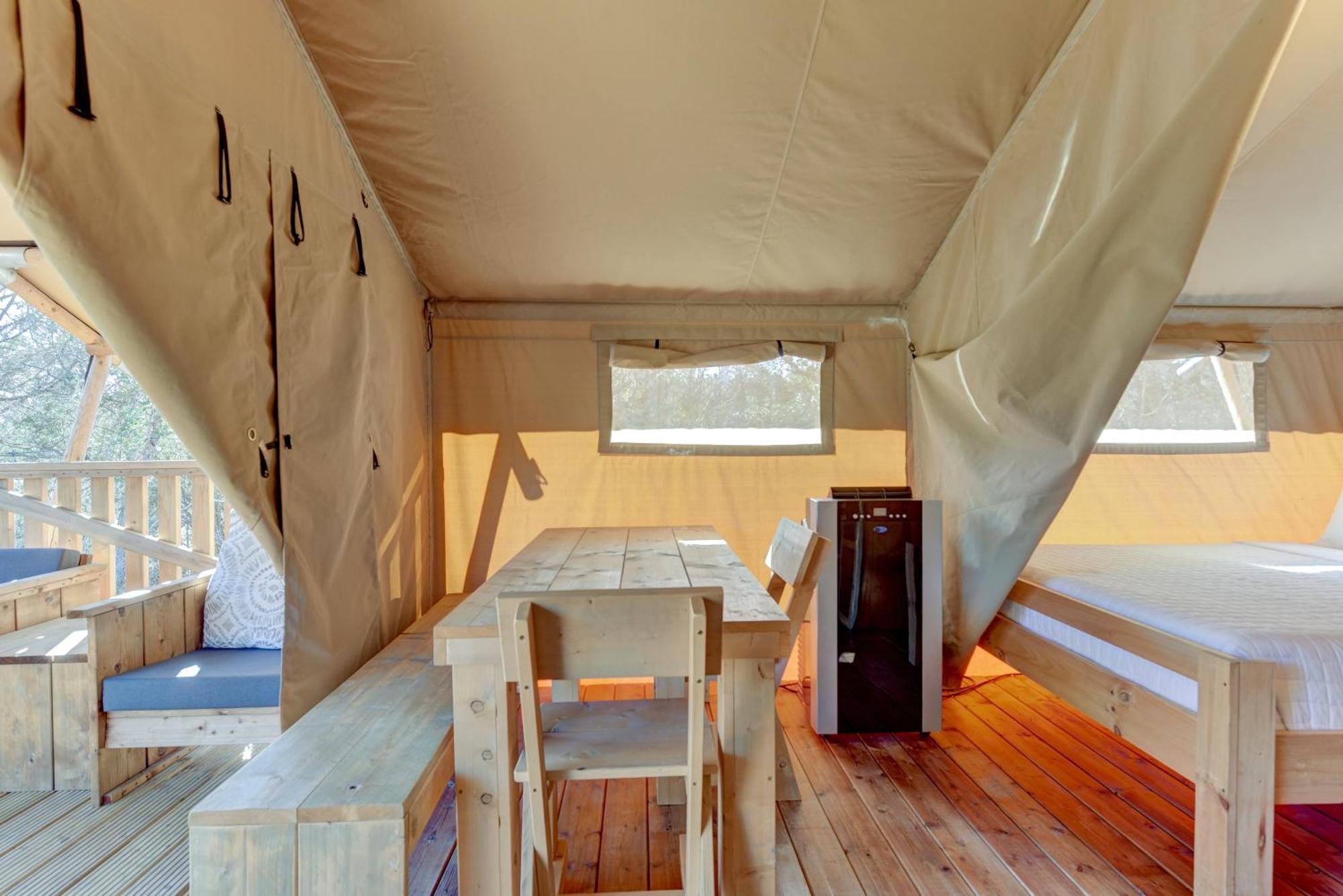 12 Fires Luxury Glamping With Heating #1 Hotel Johnson City Exterior photo